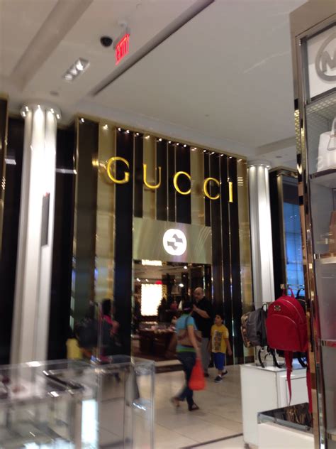 gucci outlet nyc